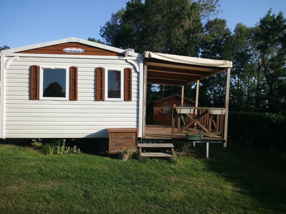 Camping Le Bois Jahan Brunelles Dış mekan fotoğraf